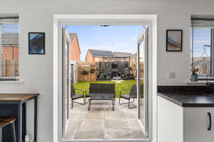 Photo 11- click for photo gallery